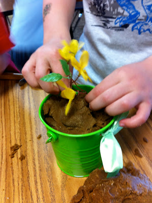 Make Playdough Dirt!