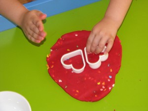 valentine-play-dough-3